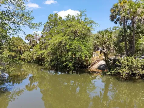 6018 & 6024 Cortez Boulevard Weeki Wachee FL 34607