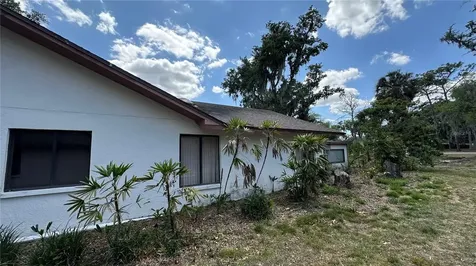 2898 Hammock Drive Plant City FL 33566