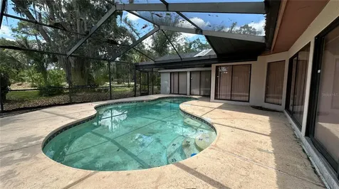 2898 Hammock Drive Plant City FL 33566