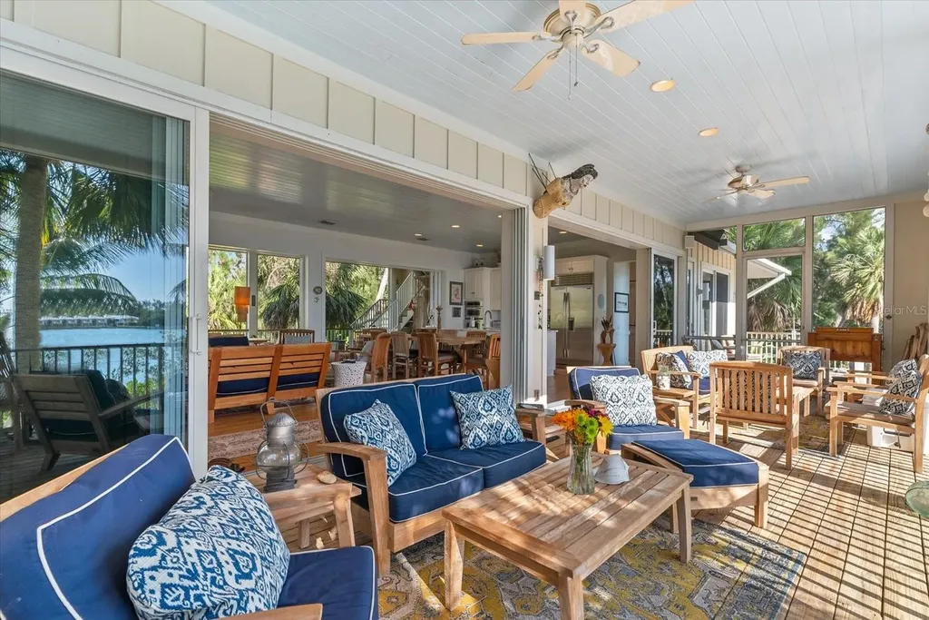 7143 La Lenaire Drive Longboat Key FL 34228