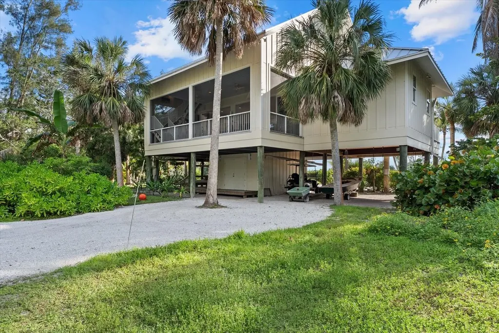 7143 La Lenaire Drive Longboat Key FL 34228