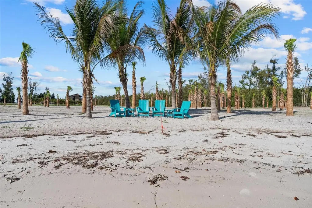 7143 La Lenaire Drive Longboat Key FL 34228