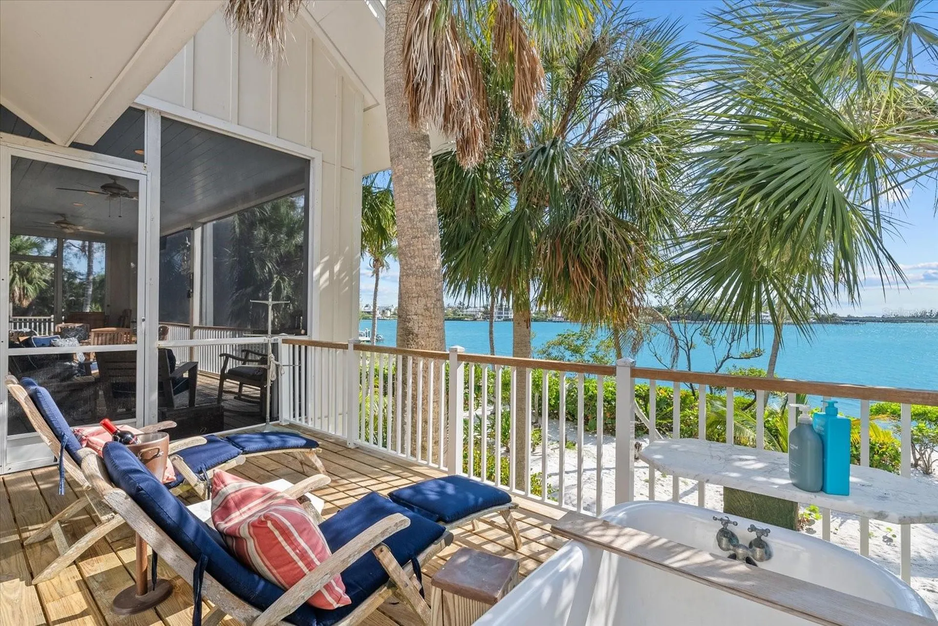 7143 La Lenaire Drive Longboat Key FL 34228