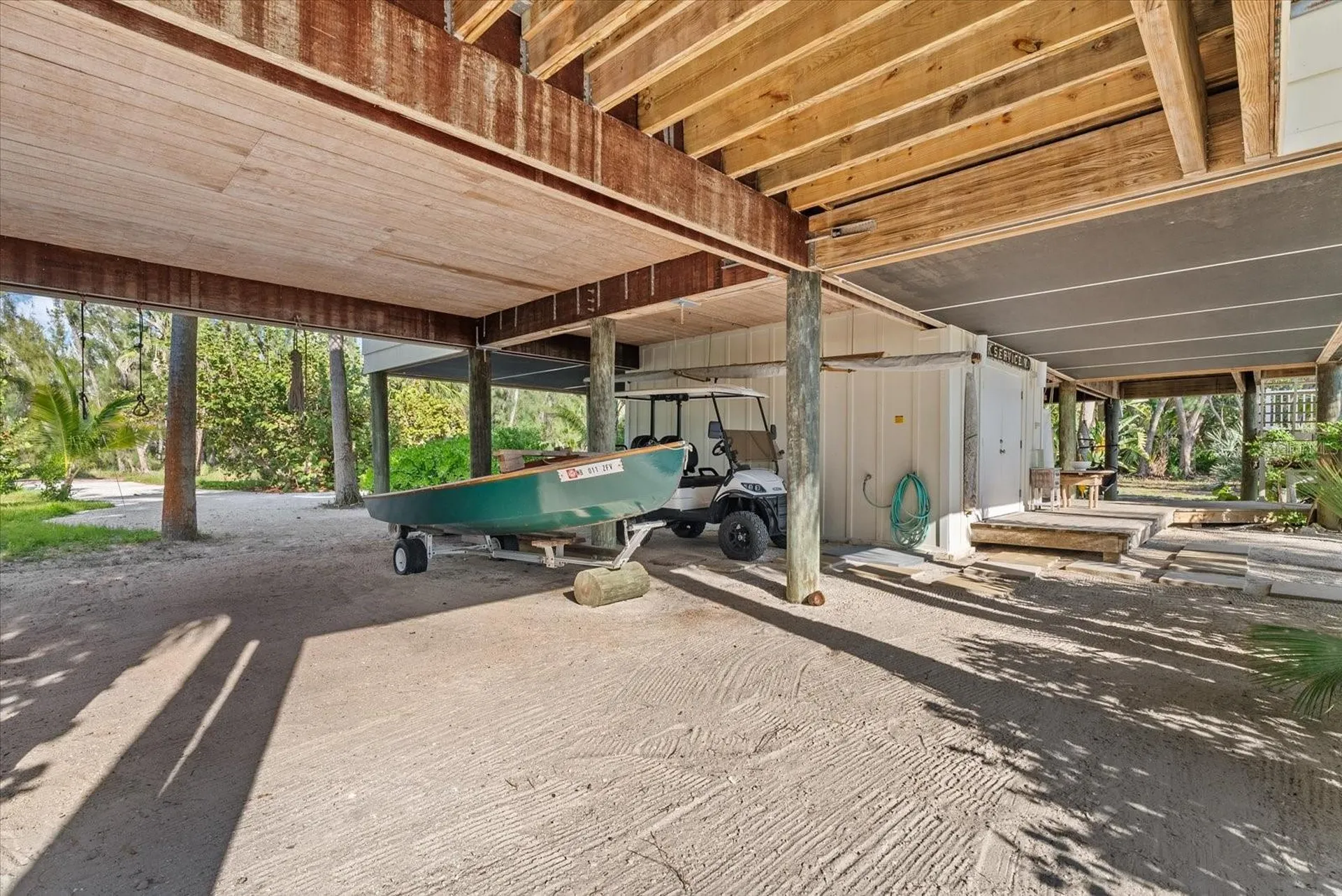 7143 La Lenaire Drive Longboat Key FL 34228