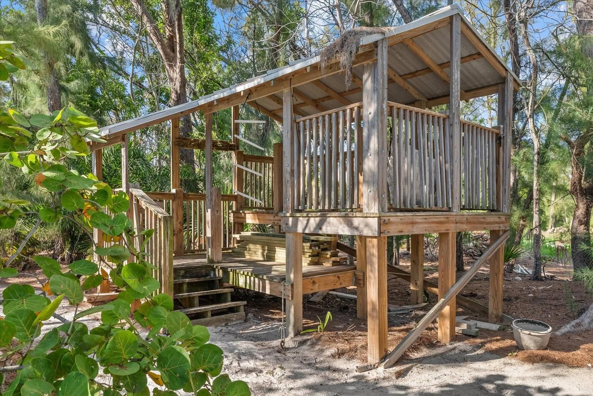 7143 La Lenaire Drive Longboat Key FL 34228