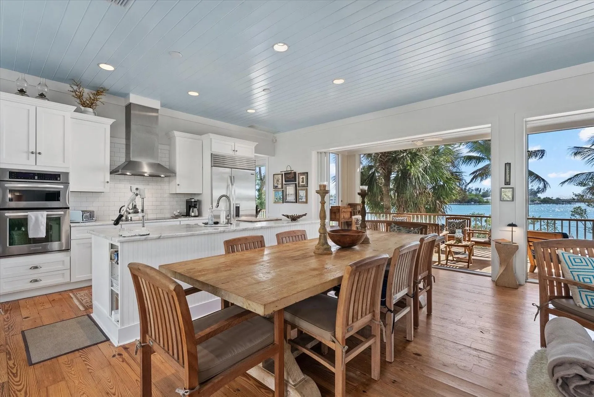 7143 La Lenaire Drive Longboat Key FL 34228