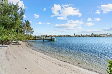 7143 La Lenaire Drive Longboat Key FL 34228
