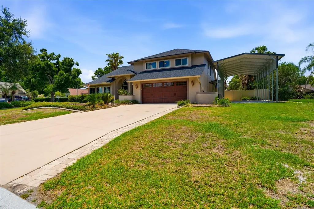 2715 Mock Orange Court Valrico FL 33594
