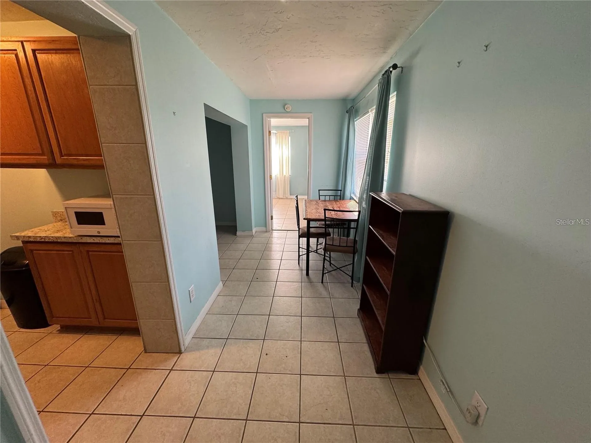 104 Base Avenue W Venice FL 34285