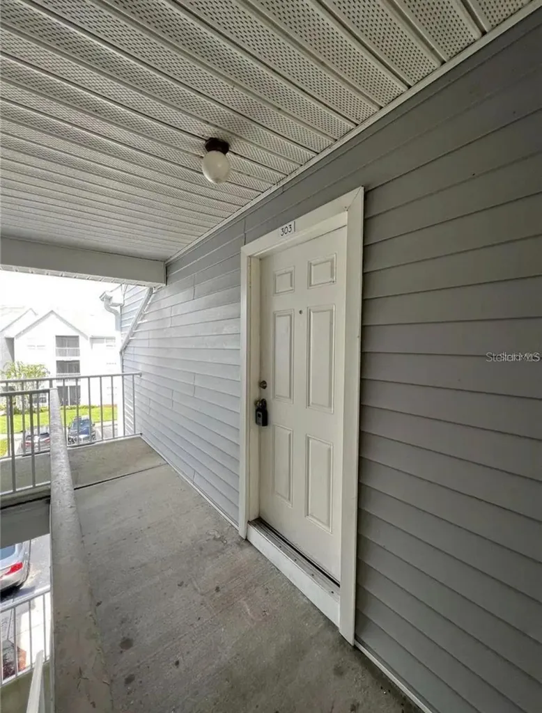1226 Bermuda Lakes Lane Kissimmee FL 34741