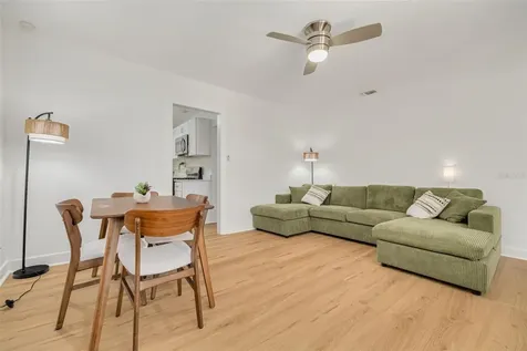 845 21st Avenue S St Petersburg FL 33705