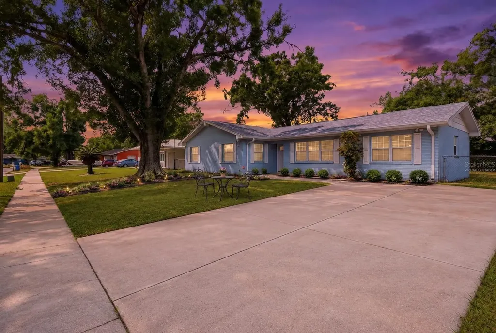 4612 Snook Drive Tampa FL 33617