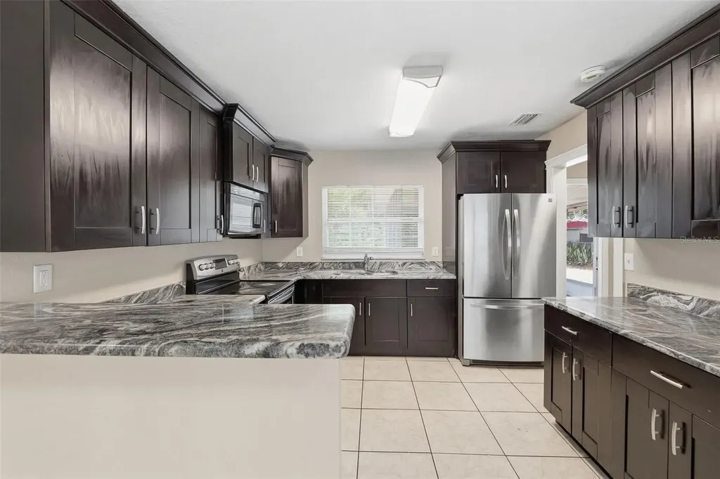 4612 Snook Drive Tampa FL 33617