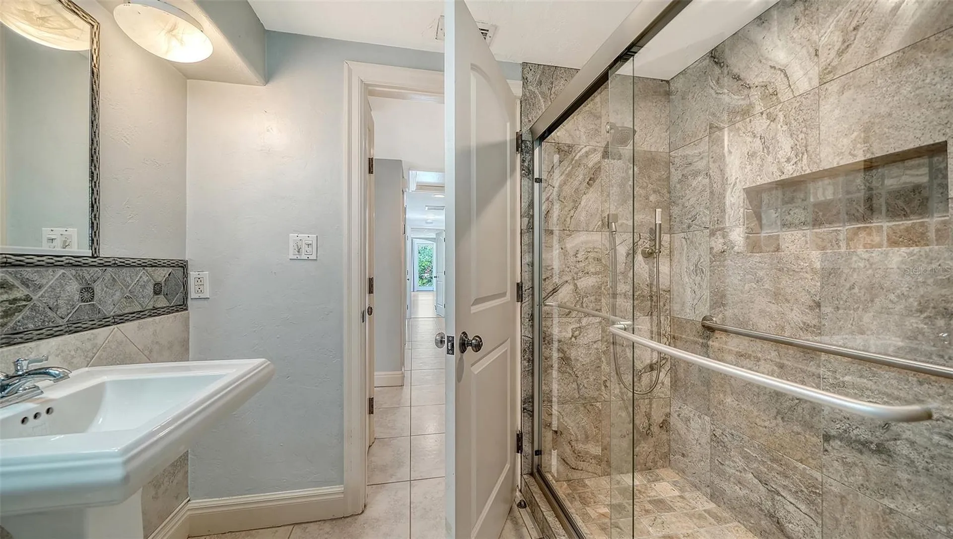 3424 Tanglewood Drive Sarasota FL 34239