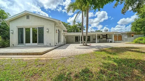 3424 Tanglewood Drive Sarasota FL 34239