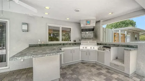 3424 Tanglewood Drive Sarasota FL 34239
