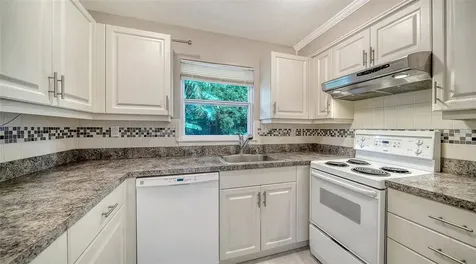 3424 Tanglewood Drive Sarasota FL 34239