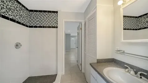 3424 Tanglewood Drive Sarasota FL 34239