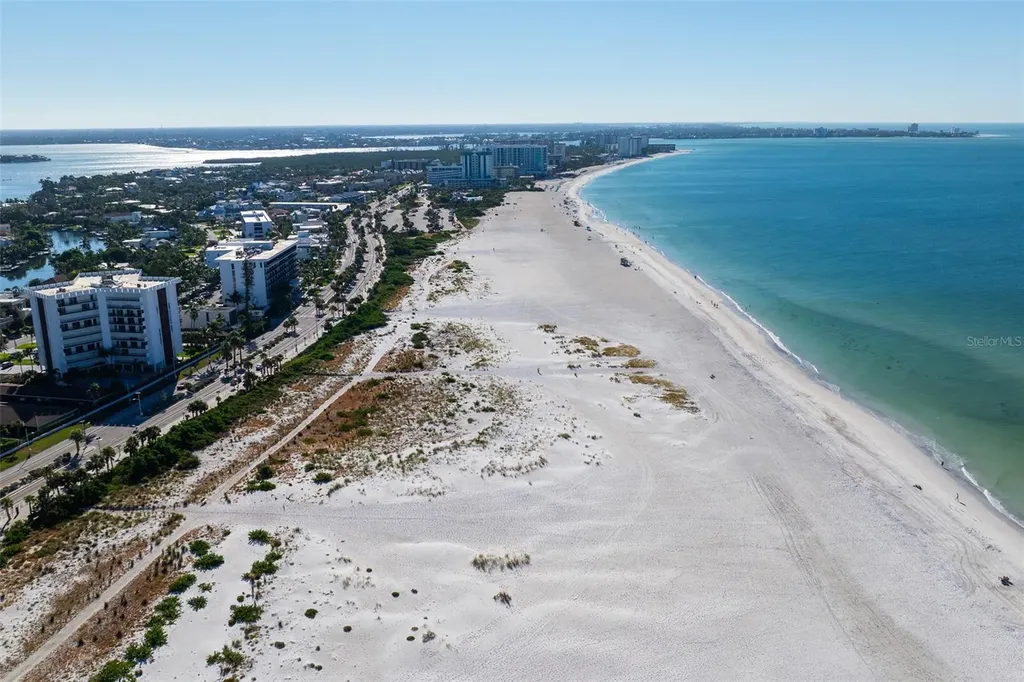 600 Mourning Dove Drive Sarasota FL 34236