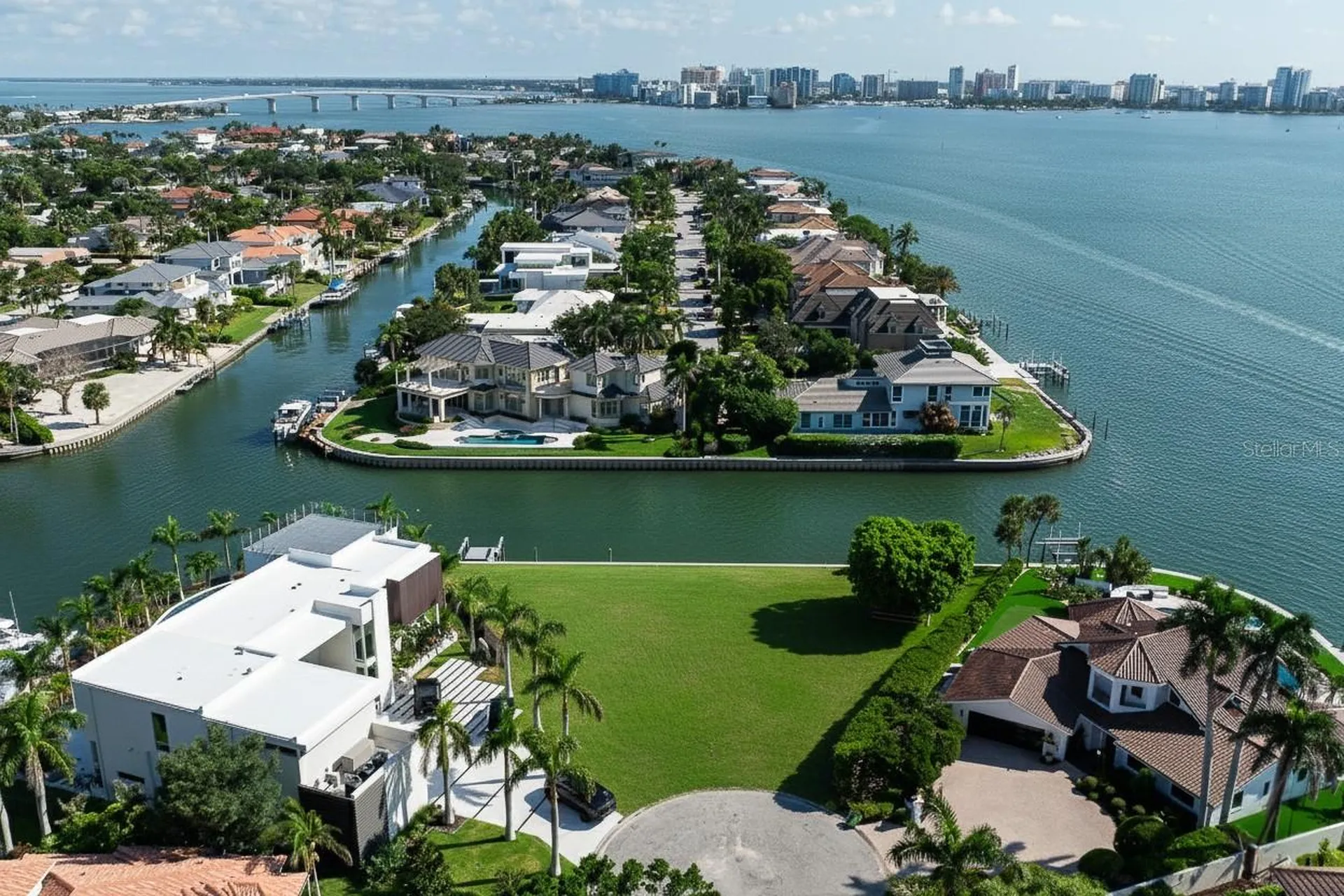 600 Mourning Dove Drive Sarasota FL 34236