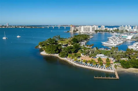 600 Mourning Dove Drive Sarasota FL 34236