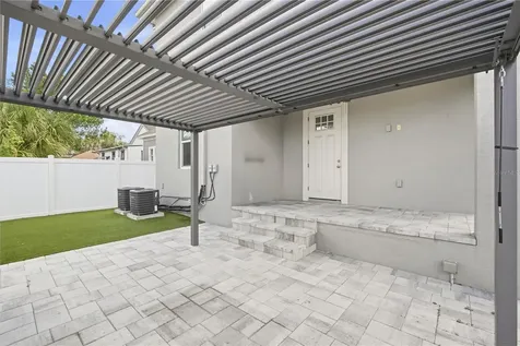 2904 Banza Street Tampa FL 33605