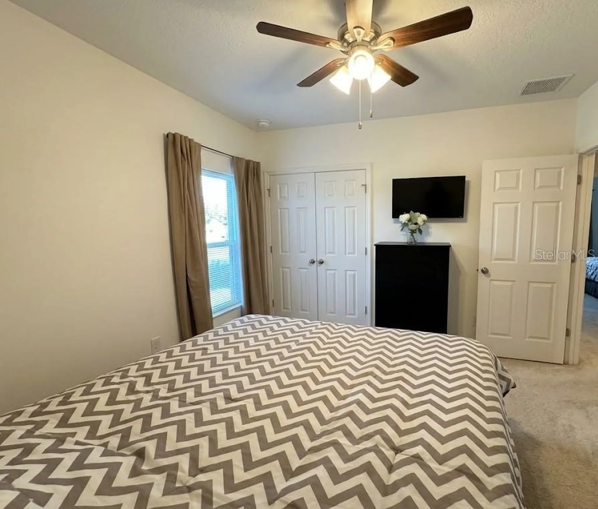643 Samuel Place Davenport FL 33837