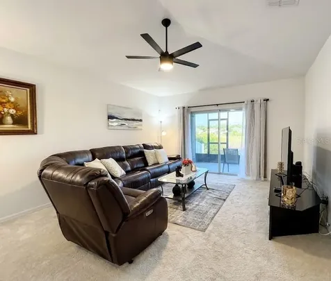 643 Samuel Place Davenport FL 33837