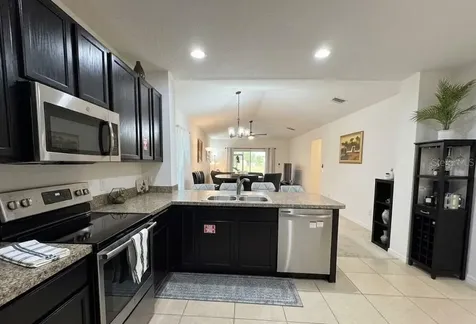 643 Samuel Place Davenport FL 33837