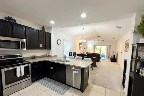 643 Samuel Place Davenport FL 33837