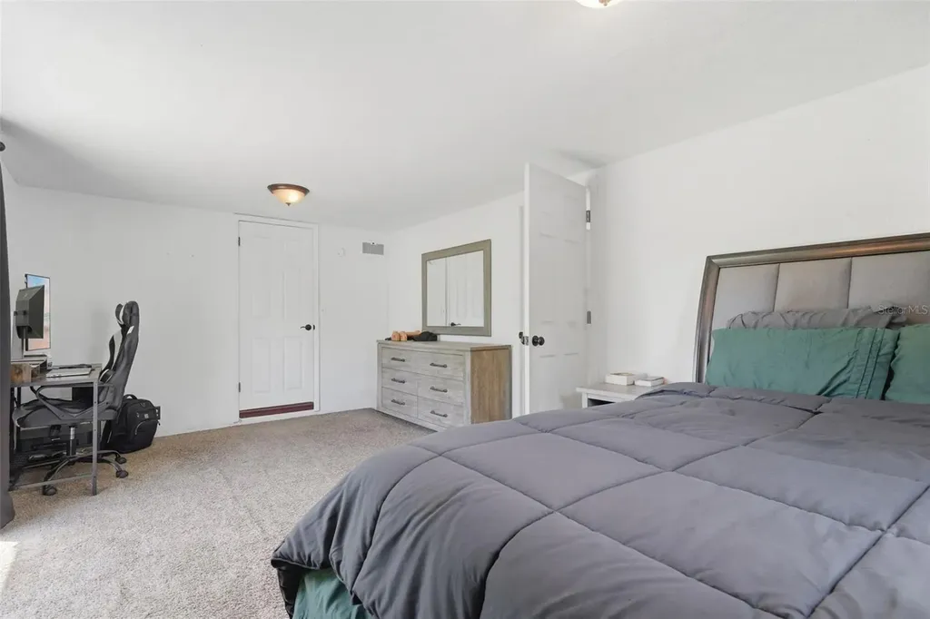 533 Heineman Street Daytona Beach FL 32114