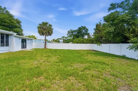 533 Heineman Street Daytona Beach FL 32114