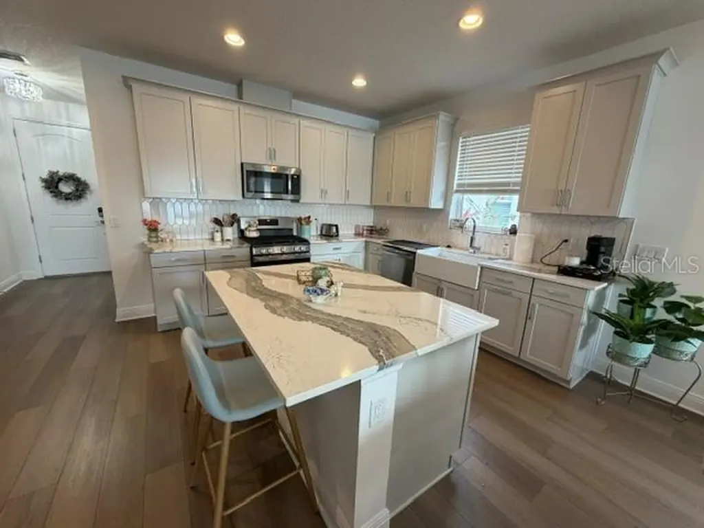17903 Cherished Loop Bradenton FL 34211