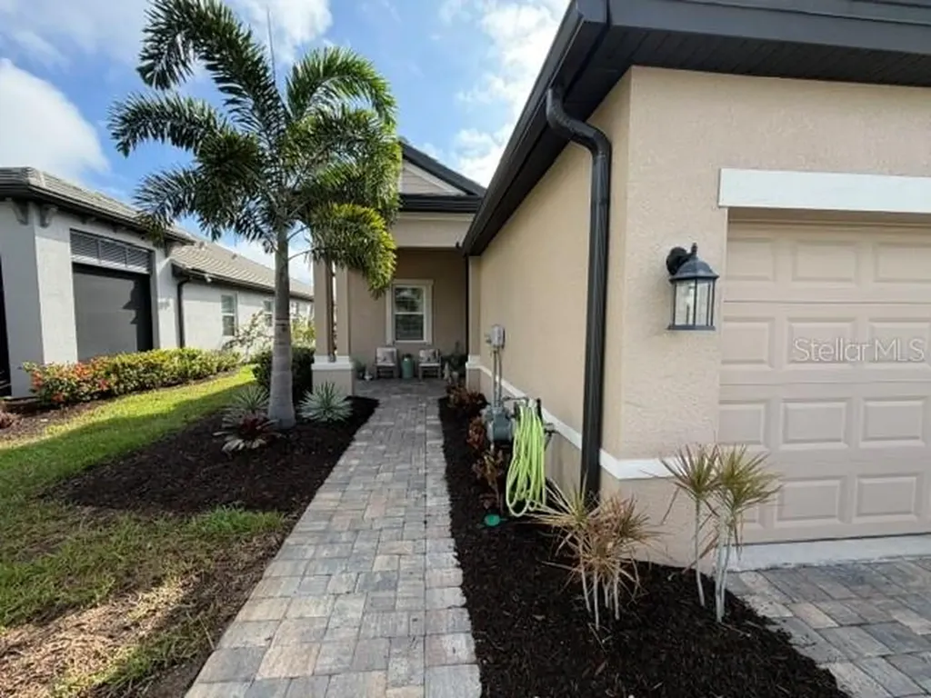 17903 Cherished Loop Bradenton FL 34211
