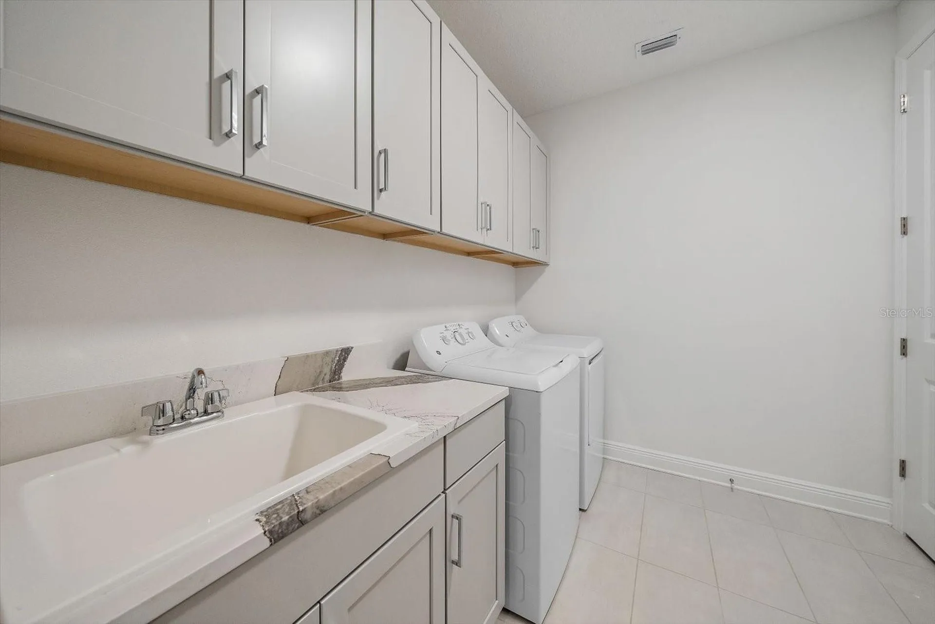 17903 Cherished Loop Bradenton FL 34211