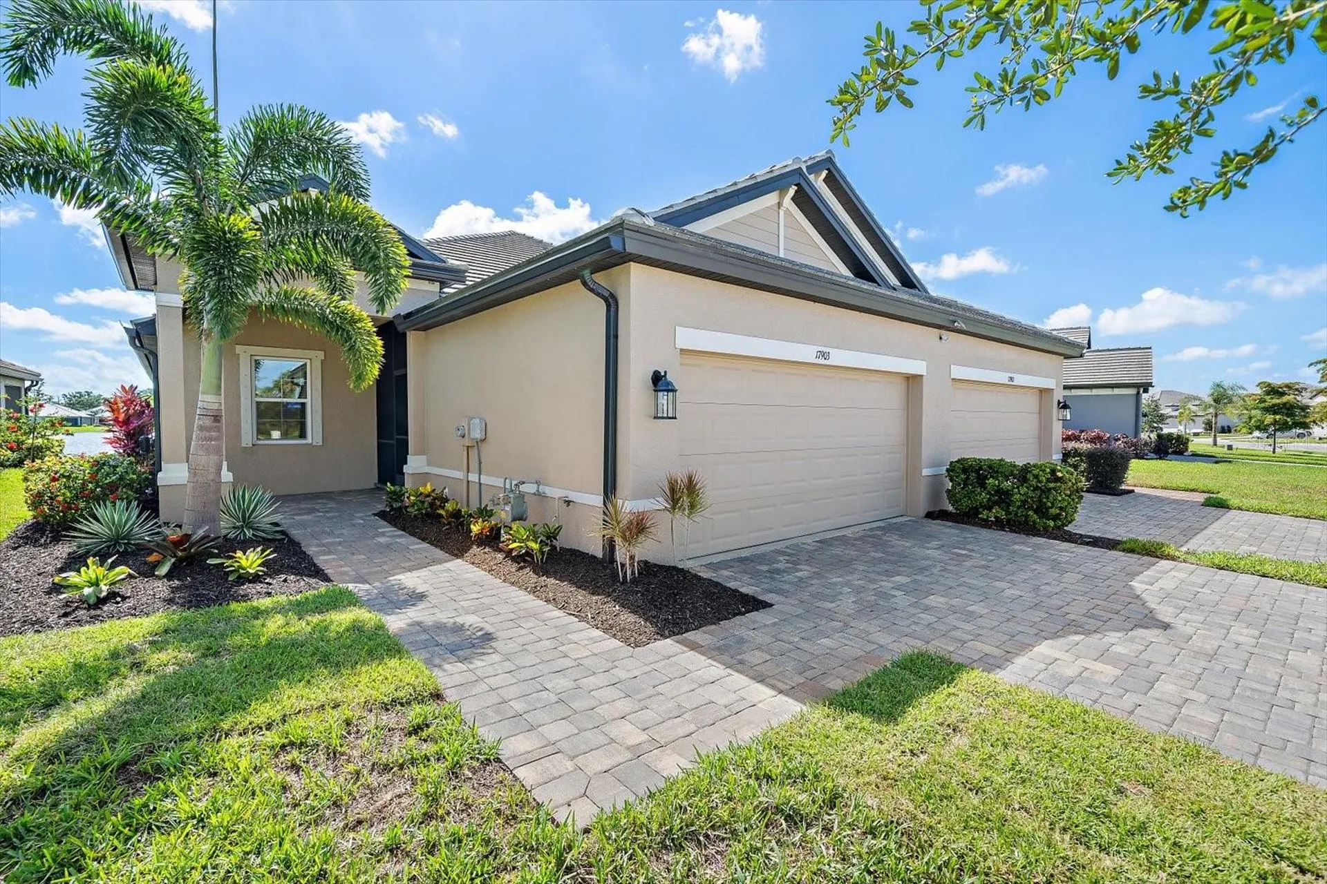 17903 Cherished Loop Bradenton FL 34211