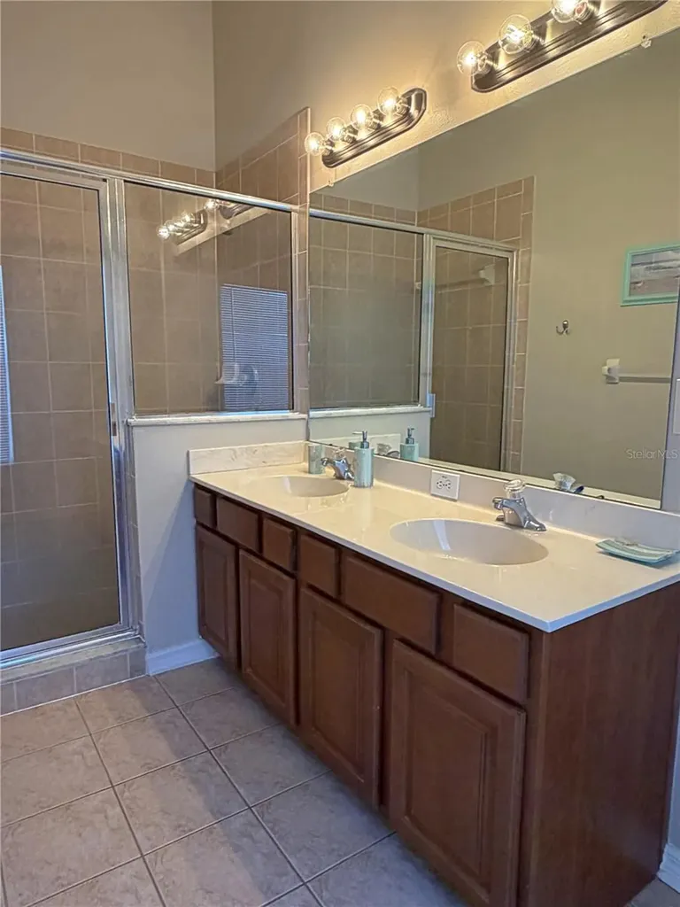 6129 Fishhawk Crossing Boulevard Lithia FL 33547