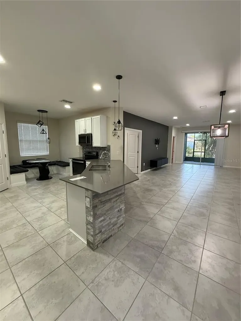 4497 Bluff Oak Loop Kissimmee FL 34746