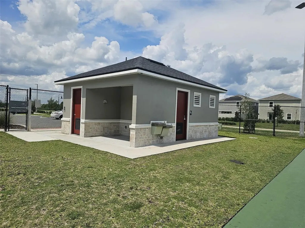 4497 Bluff Oak Loop Kissimmee FL 34746