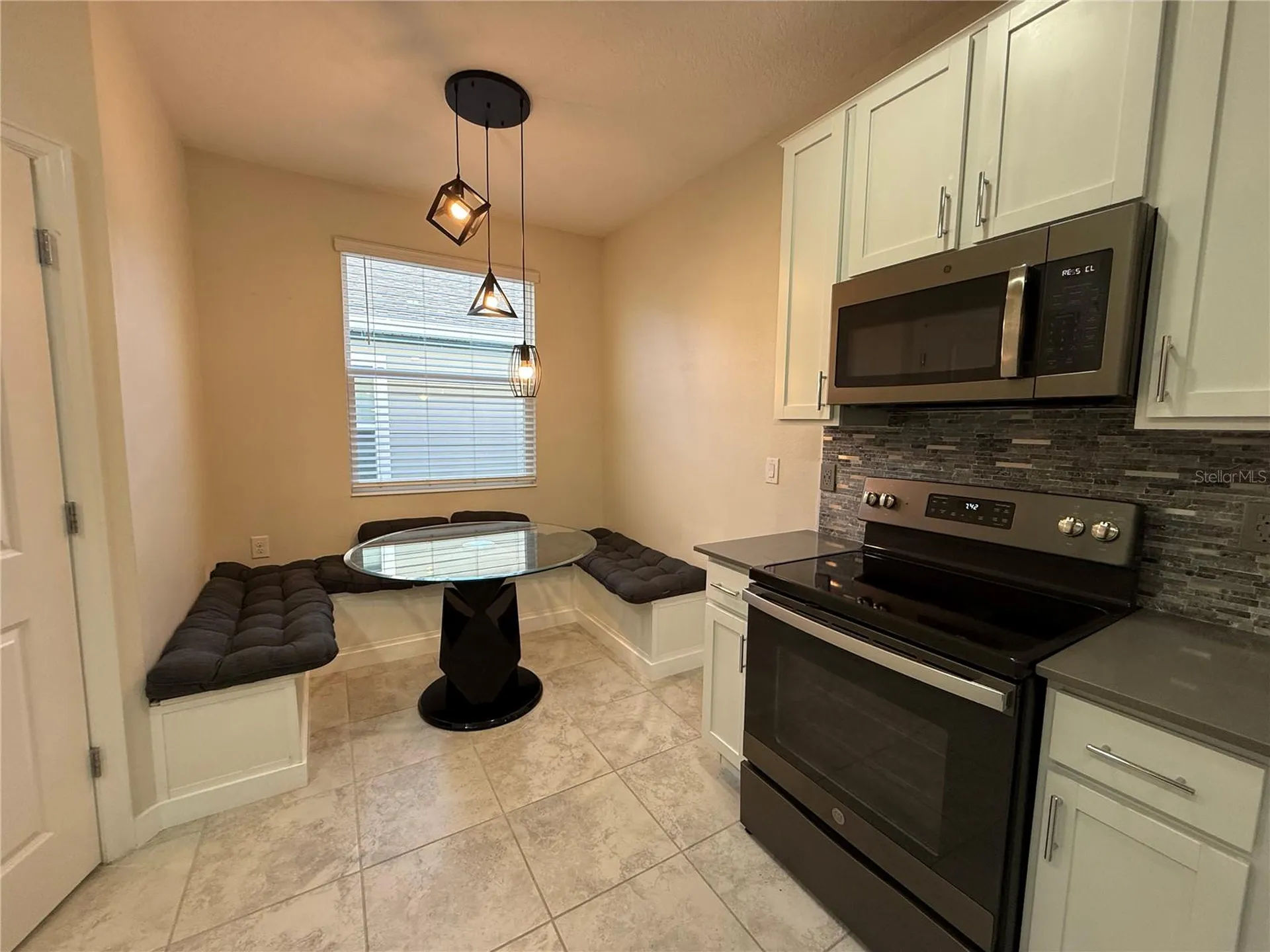 4497 Bluff Oak Loop Kissimmee FL 34746