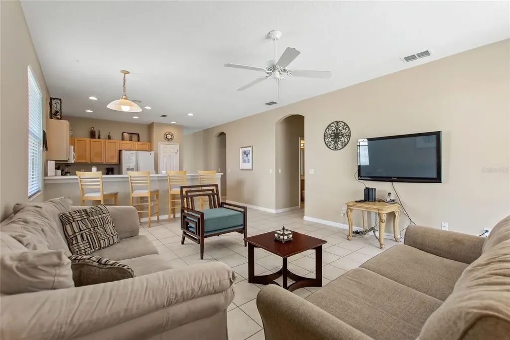556 Bonville Drive Davenport FL 33897