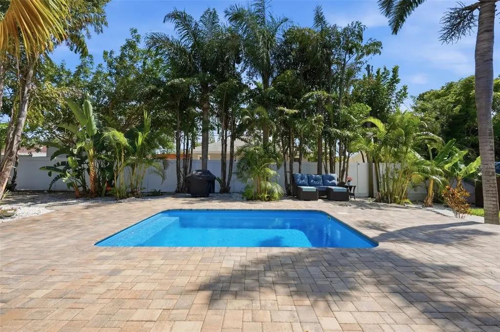 508 Hillcrest Avenue Tarpon Springs FL 34689