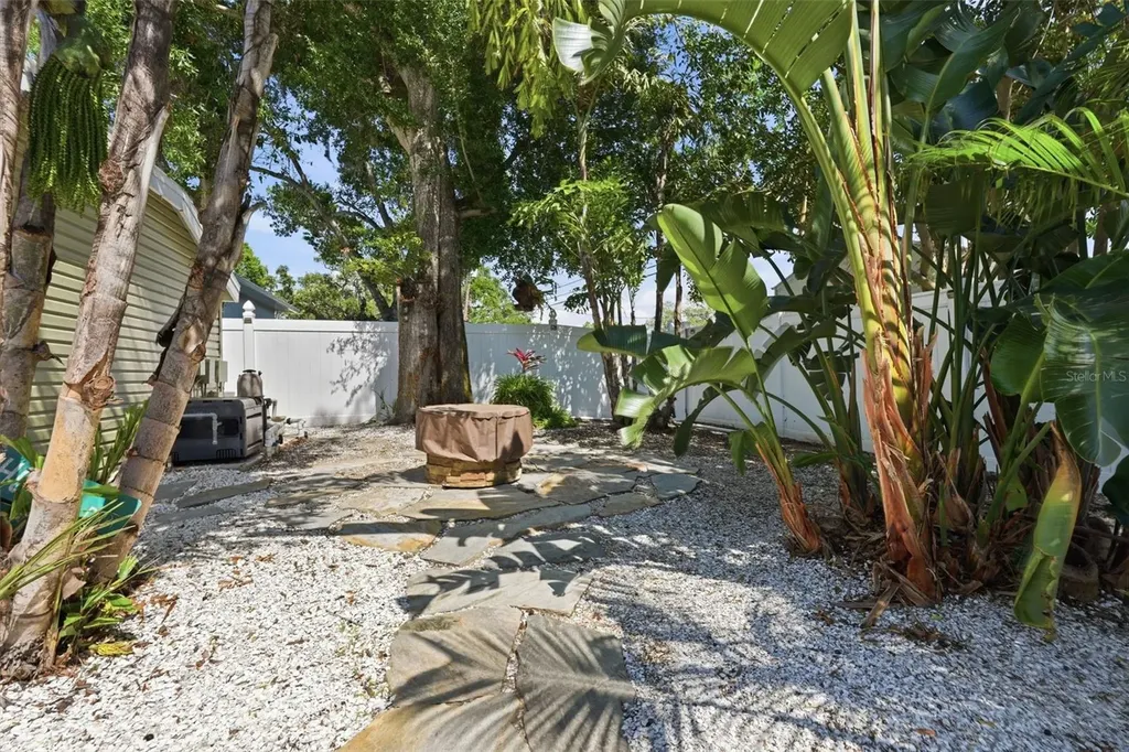 508 Hillcrest Avenue Tarpon Springs FL 34689