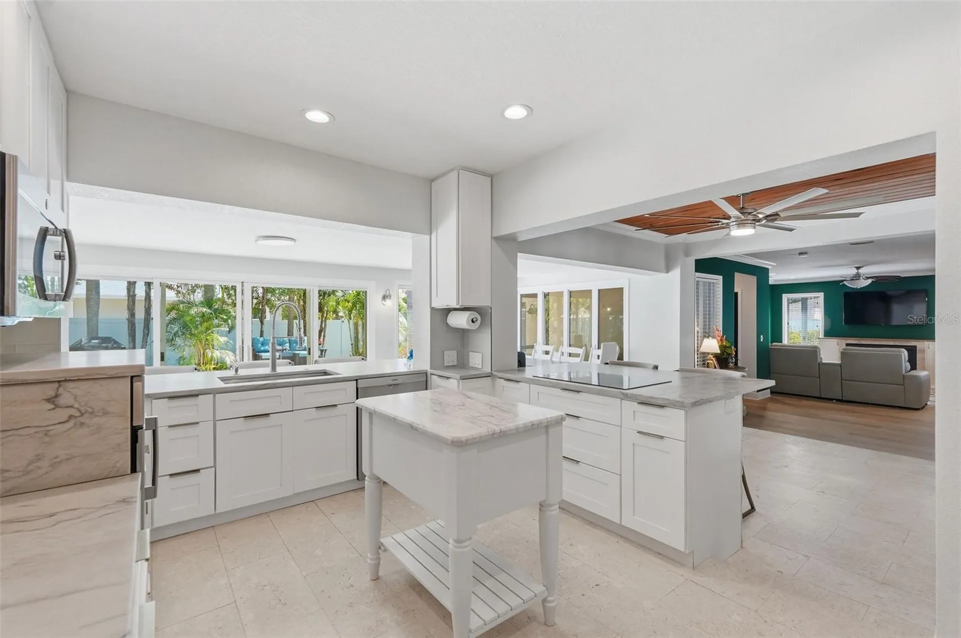 508 Hillcrest Avenue Tarpon Springs FL 34689