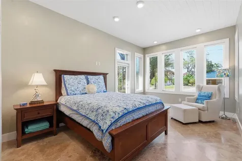 508 Hillcrest Avenue Tarpon Springs FL 34689