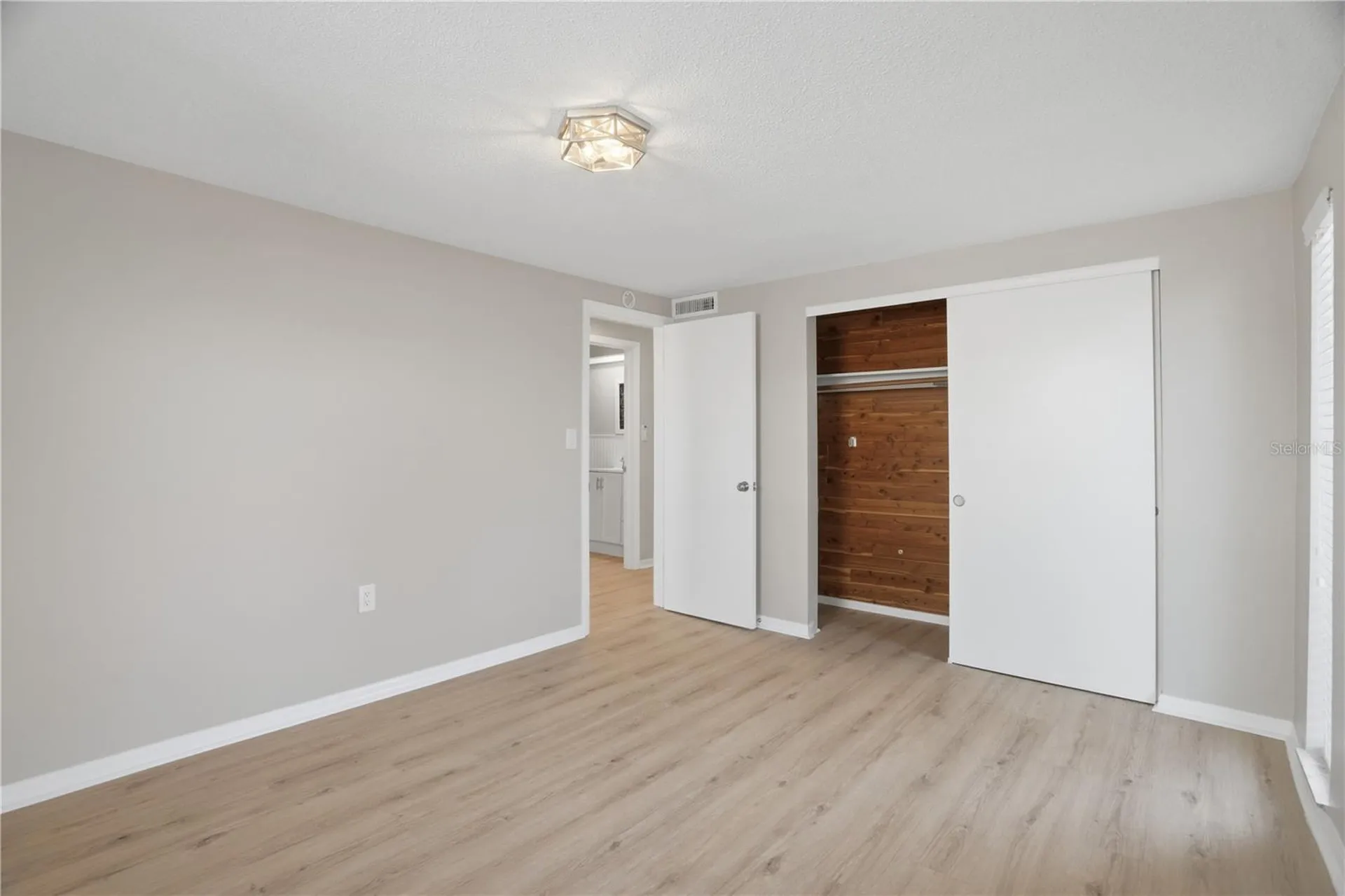 3104 Salisbury Drive Holiday FL 34691