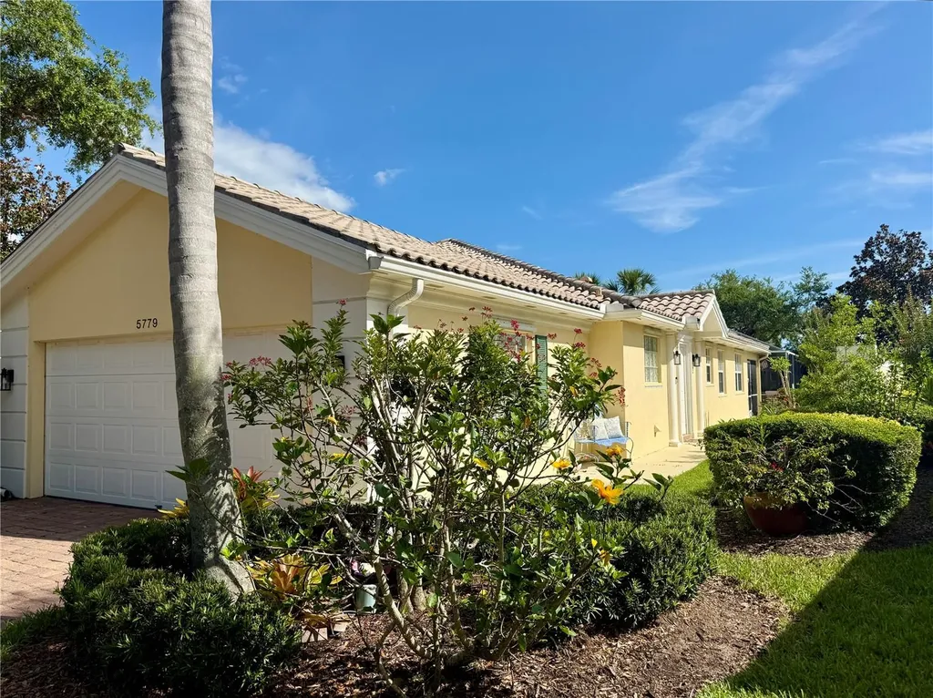 5779 Ivrea Drive Sarasota FL 34238