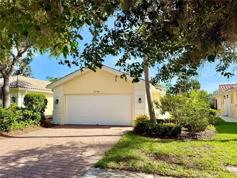 5779 Ivrea Drive Sarasota FL 34238