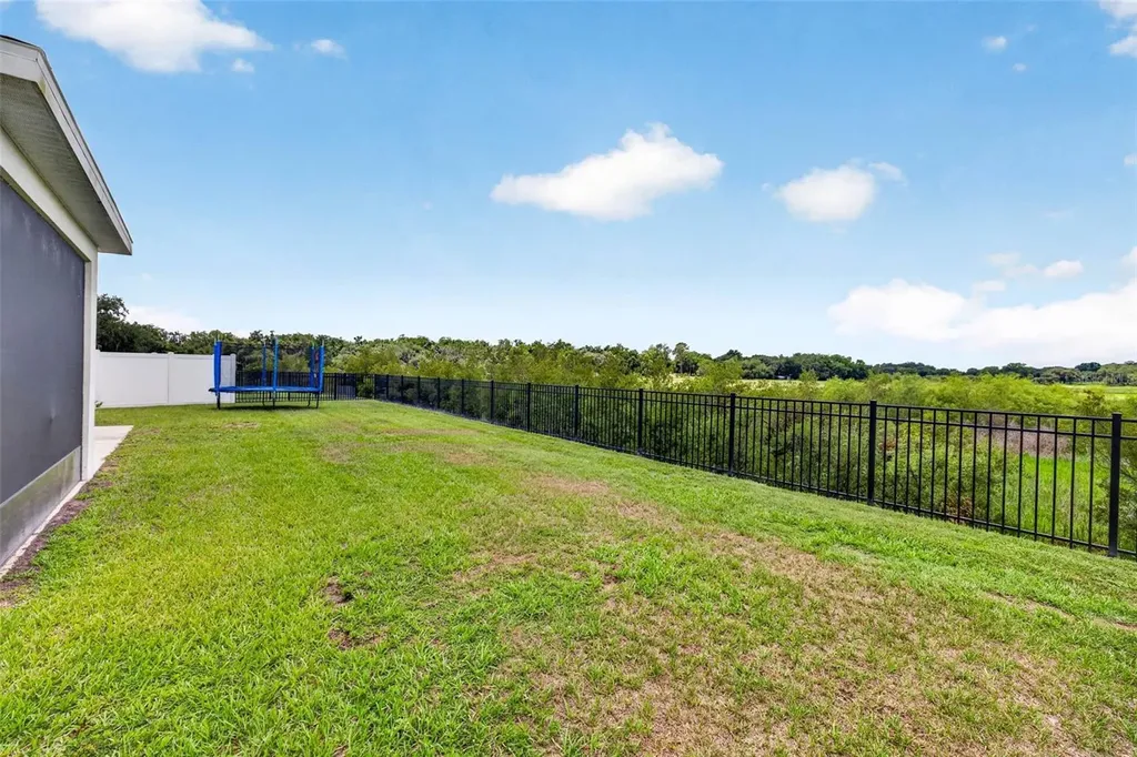 13793 Wineberry Drive Dade City FL 33525