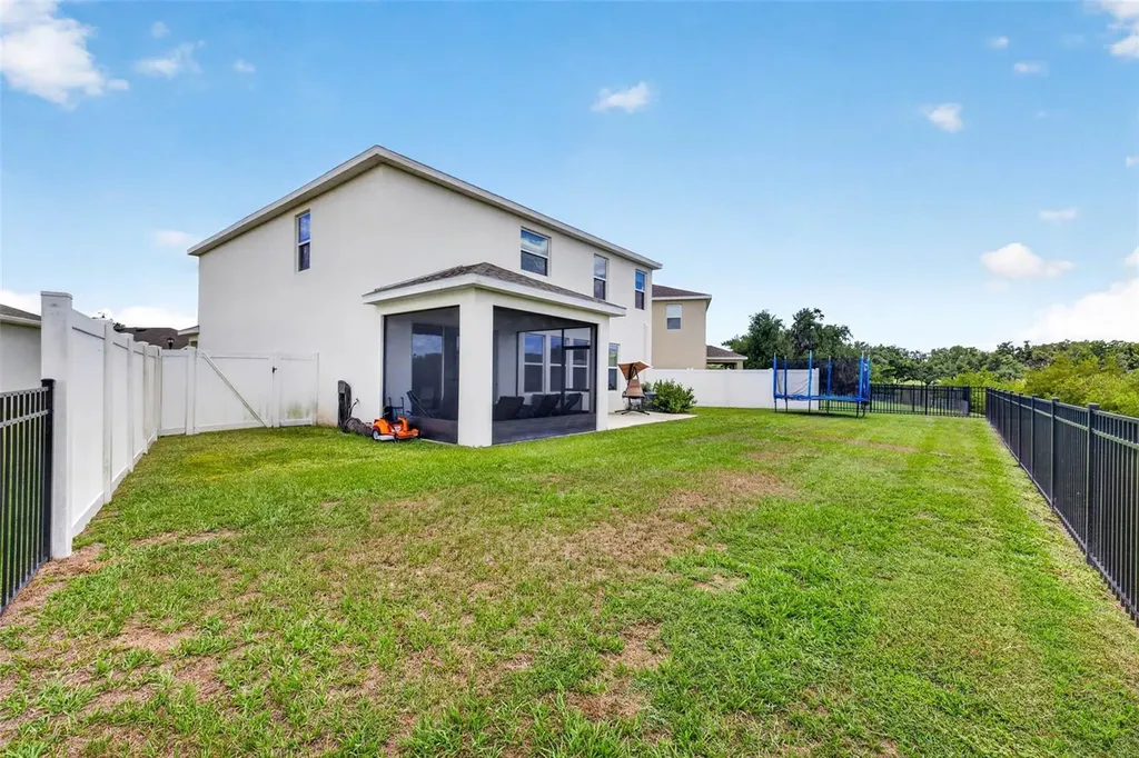 13793 Wineberry Drive Dade City FL 33525